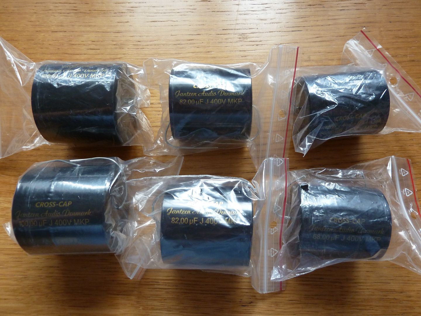 For sale Jantzen Capacitors and Mundorf Inductors / resistors For sale.